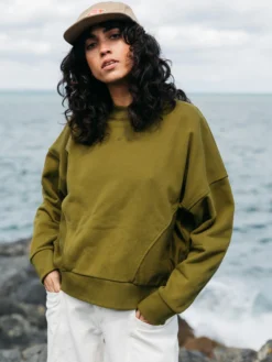 Women's Awen Crew Sweatshirt